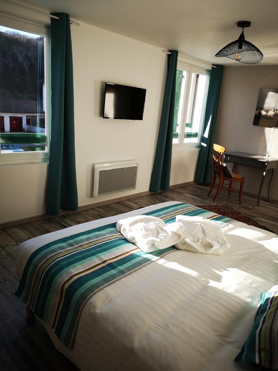Hotel/Restaurant C'Vall Urepel Dış mekan fotoğraf